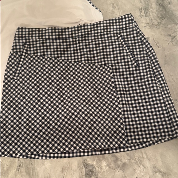 Lady Hogan Navy and White Gingham Golf Skort, sleeveless top & Jacket - Picture 2 of 11